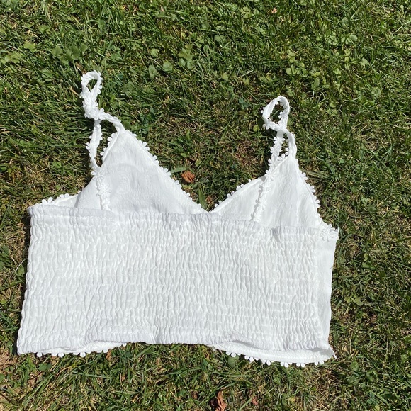 White crop top - Picture 2 of 2